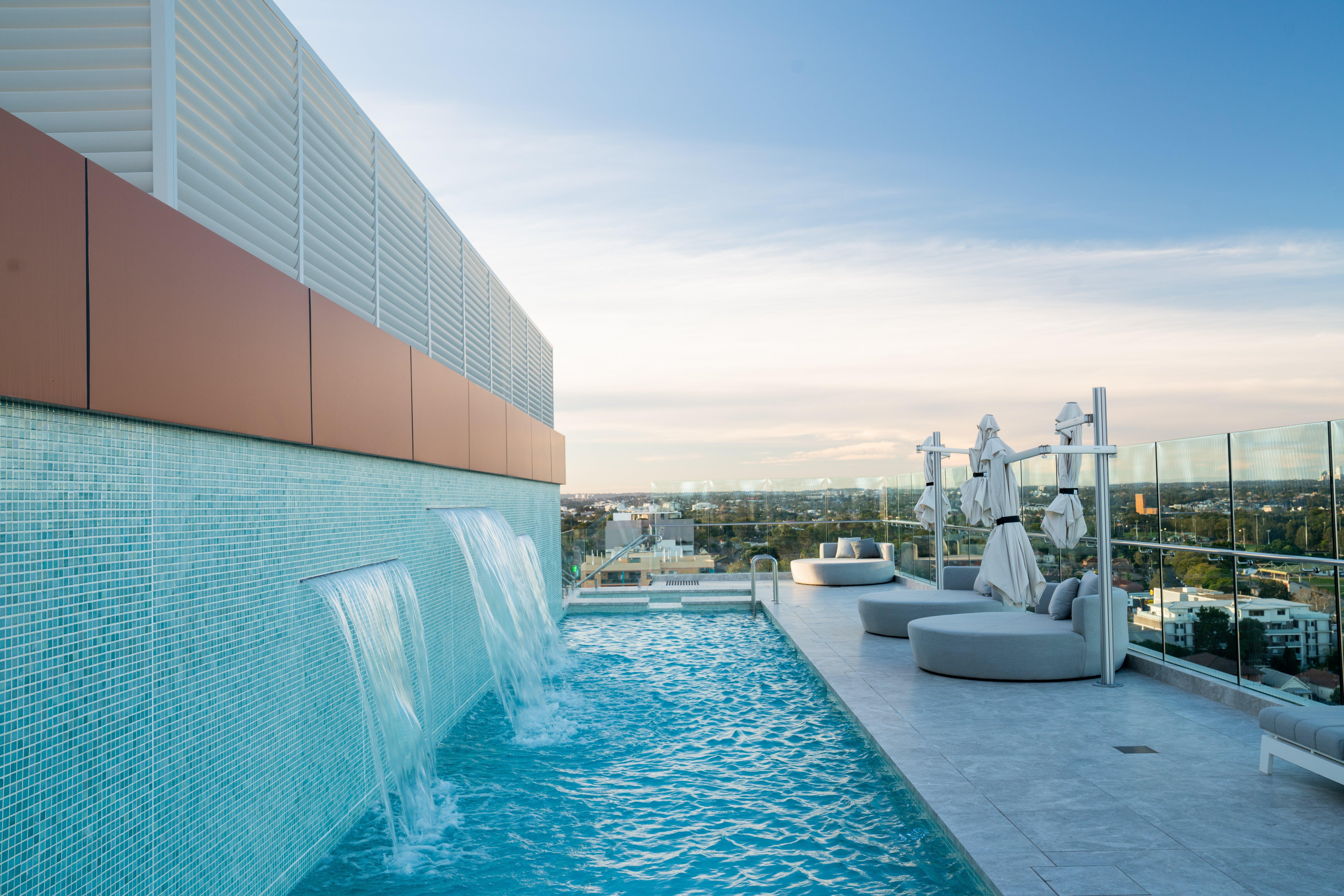 ホテル Crowne Plaza Sydney Burwood By Ihg エクステリア 写真